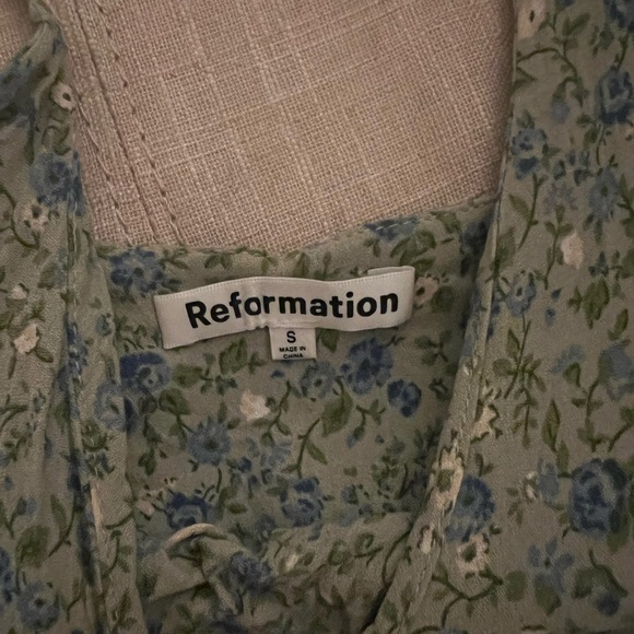 Reformation Ventura Dress - Picture 3 of 3